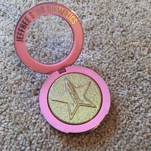 Jeffree Star Cosmetics Highlighter